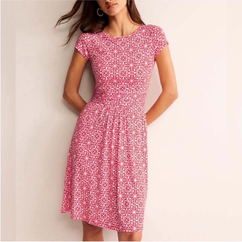 BODEN Amelie Jersey Dress Flame Scarlet Floral Mosaic Red and White SZ 10